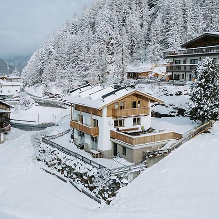 Ferienhaus Frühlingsheim Sölden Exterior foto
